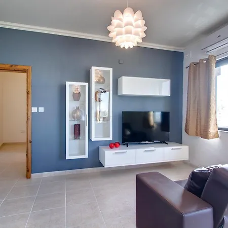 Apartment Cozy In St Paul's Bay St. Paul's Bay