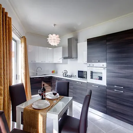 Apartment Cozy In St. Paul's Bay